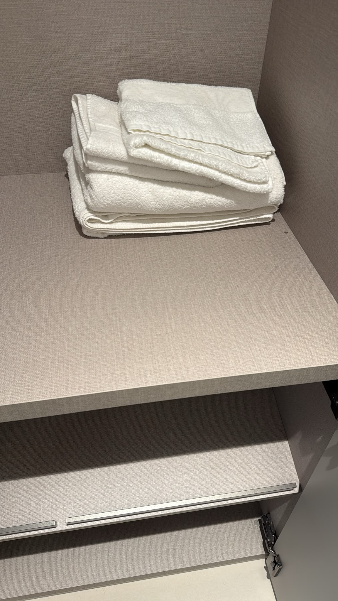 Detalle de trabajo de Limpiezas AEG